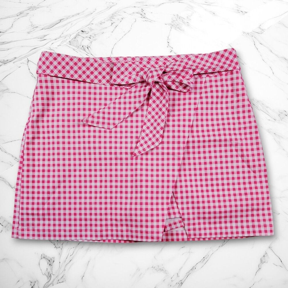 Crown & Ivy Women's Buffalo Plaid Skort Size 14  Pink Wrap Bow Belt Preppy